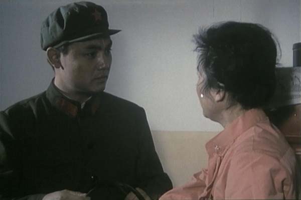 [1985][中国大陆]《团长和他的妻子》[国语中字][1.76GB][百度网盘]插图1