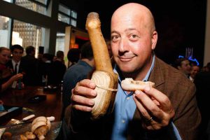 《稀奇古怪的食物 Bizarre Foods with Andrew Zimmern》[1080P/MKV][第4季全23集 英语外挂中字][42.6G][百度网盘]