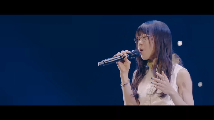 [BD日本演唱会][Aimer 10周年纪念演唱会 星の消えた夜に Aimer10th Anniversary Live in SSA -night world][BDMV][43.9G][百度云]插图3