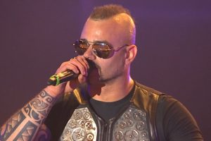 [BD欧美演唱会]萨巴顿 Sabaton – Swedish Empire Live 2013[BDMV][2BD 44.1GB][百度云]